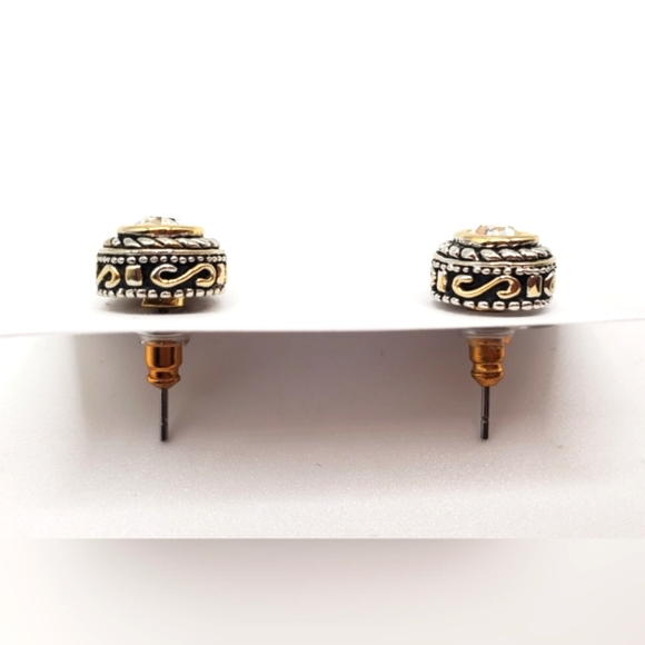 🚨CLEARANCE 3/$25🚨 Two-Tone Gold Silver CZ Crystal Diamond Stud Earrings - Picture 4 of 5